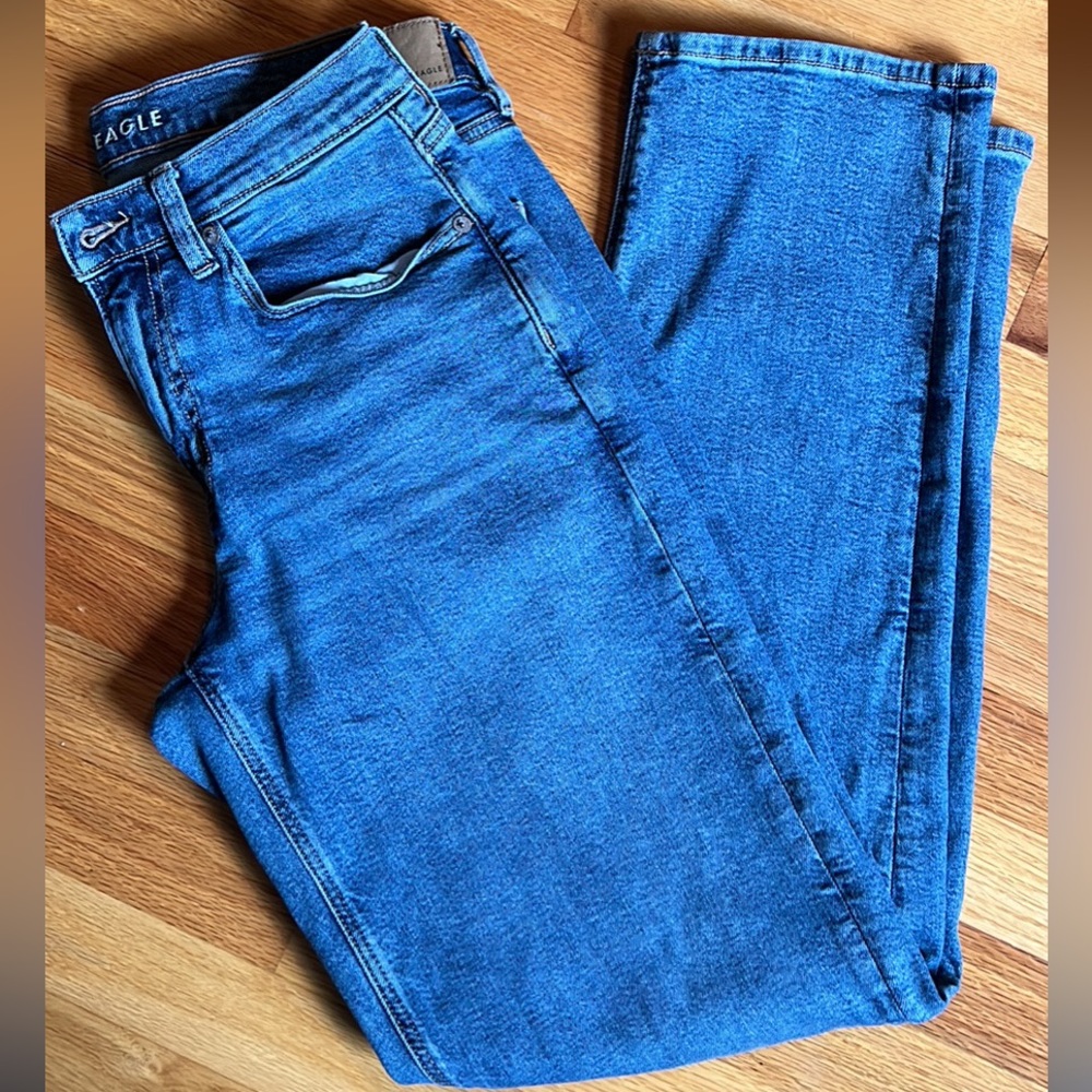American Eagle 90’s Straight - Size 8